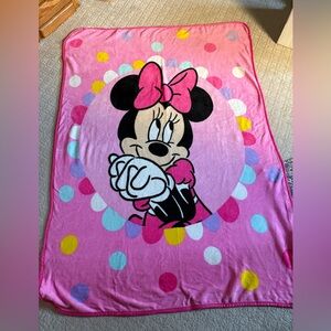 Minnie Mouse Disney throw blanket